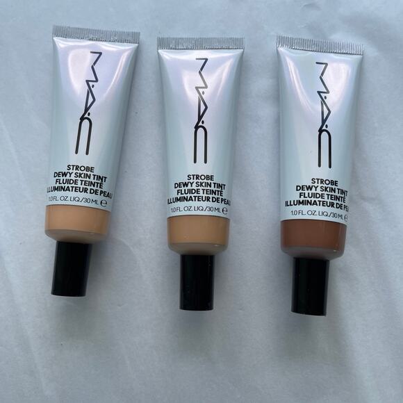 3 NEW MAC Cosmetics Dewy strobe Skin Tint - Picture 1 of 4